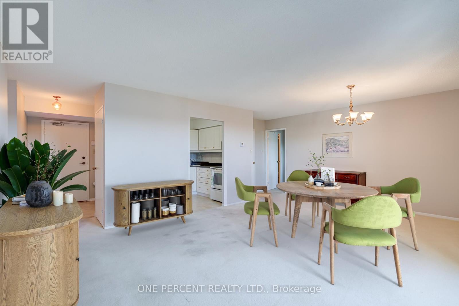 705 - 20 WILLIAM ROE BOULEVARD, Newmarket, Ontario