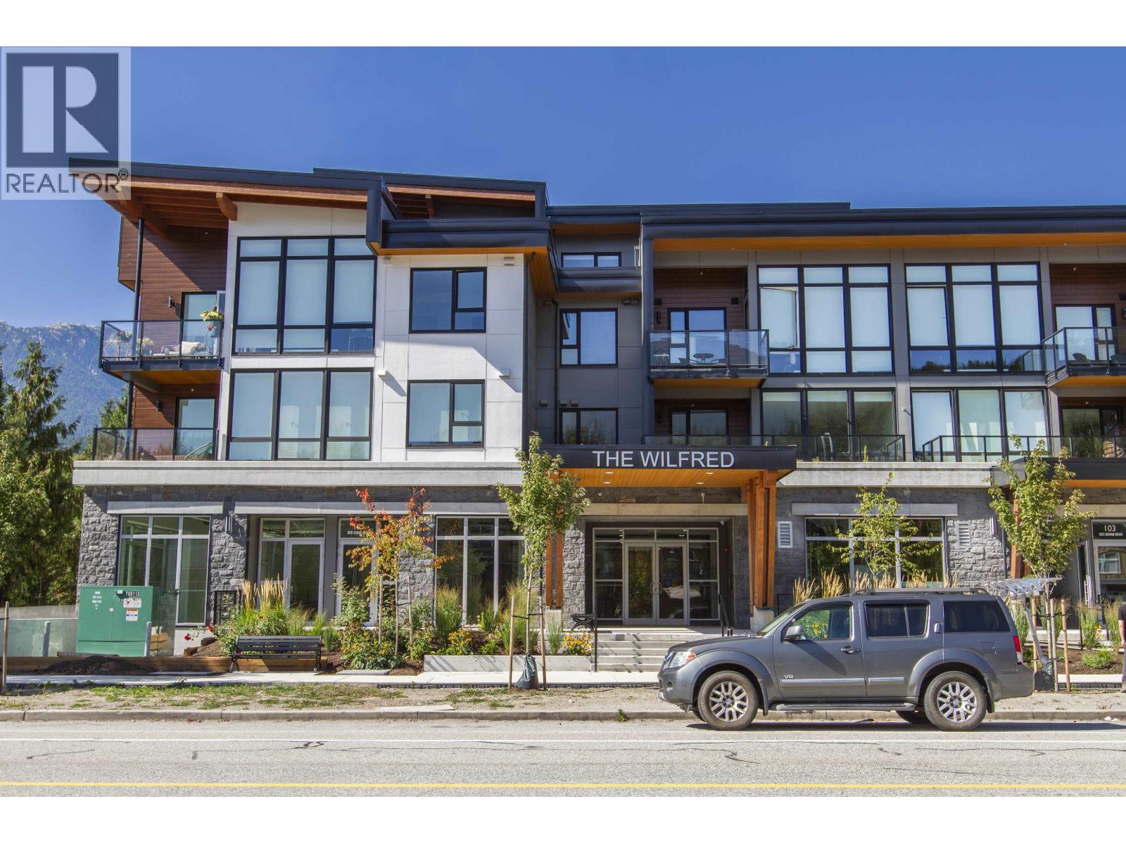 202 1870 DOWAD DRIVE, Squamish, British Columbia