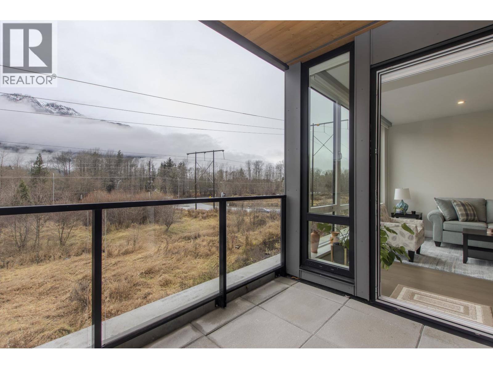 202 1870 Dowad Drive, Squamish, British Columbia  V8B 1C4 - Photo 8 - R3073763