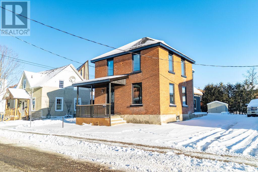 47 BONNECHERE STREET N, Renfrew, Ontario