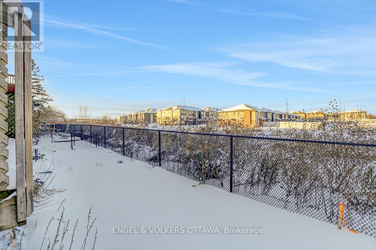 21 Drayton Private, Ottawa, Ontario  K1K 4R1 - Photo 47 - X12632426