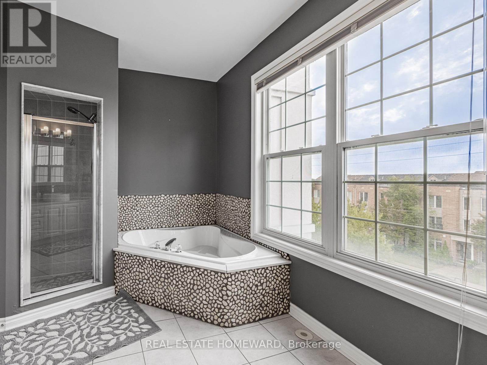 964a The Queensway, Toronto, Ontario  M8Z 1P5 - Photo 22 - W12632432