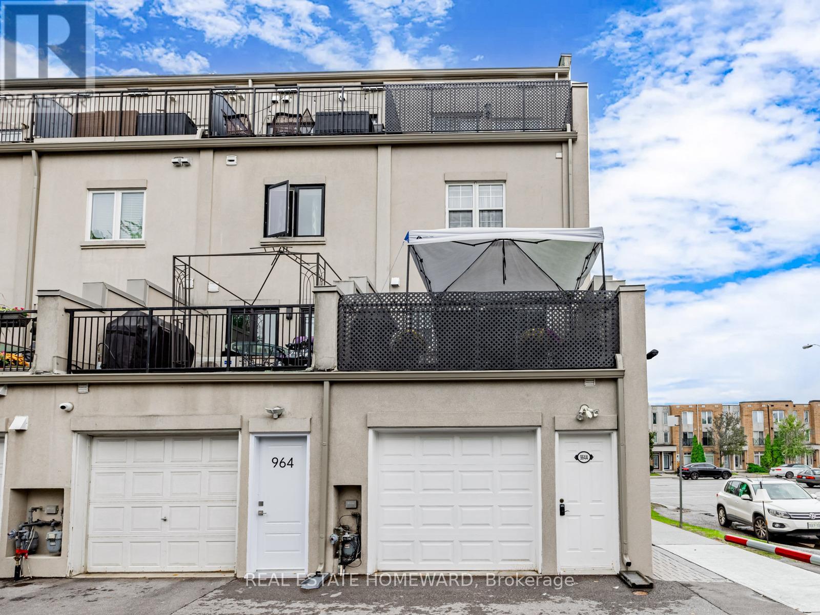 964a The Queensway, Toronto, Ontario  M8Z 1P5 - Photo 37 - W12632432