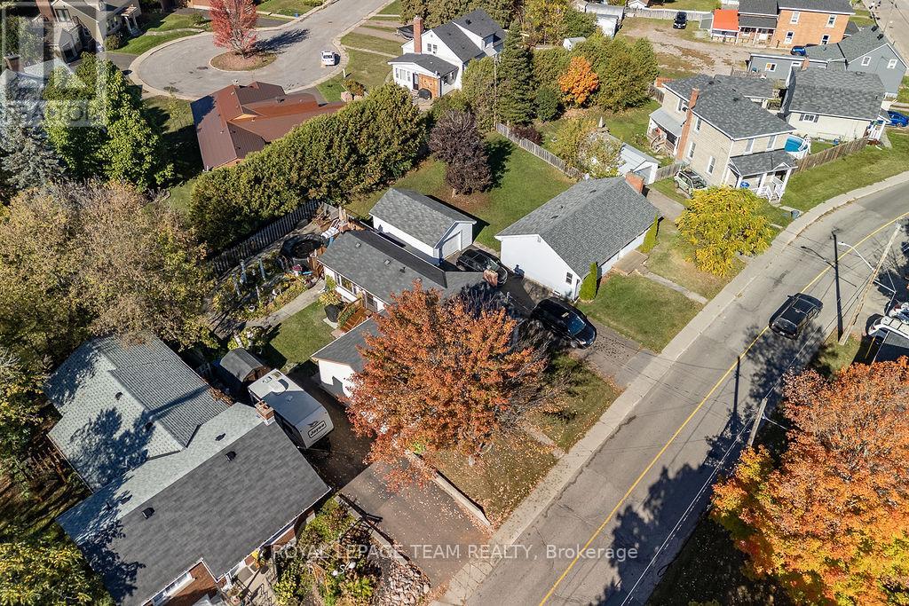 144 Opeongo Road, Renfrew, Ontario K7V 2T5 - Photo 38 - X12448621