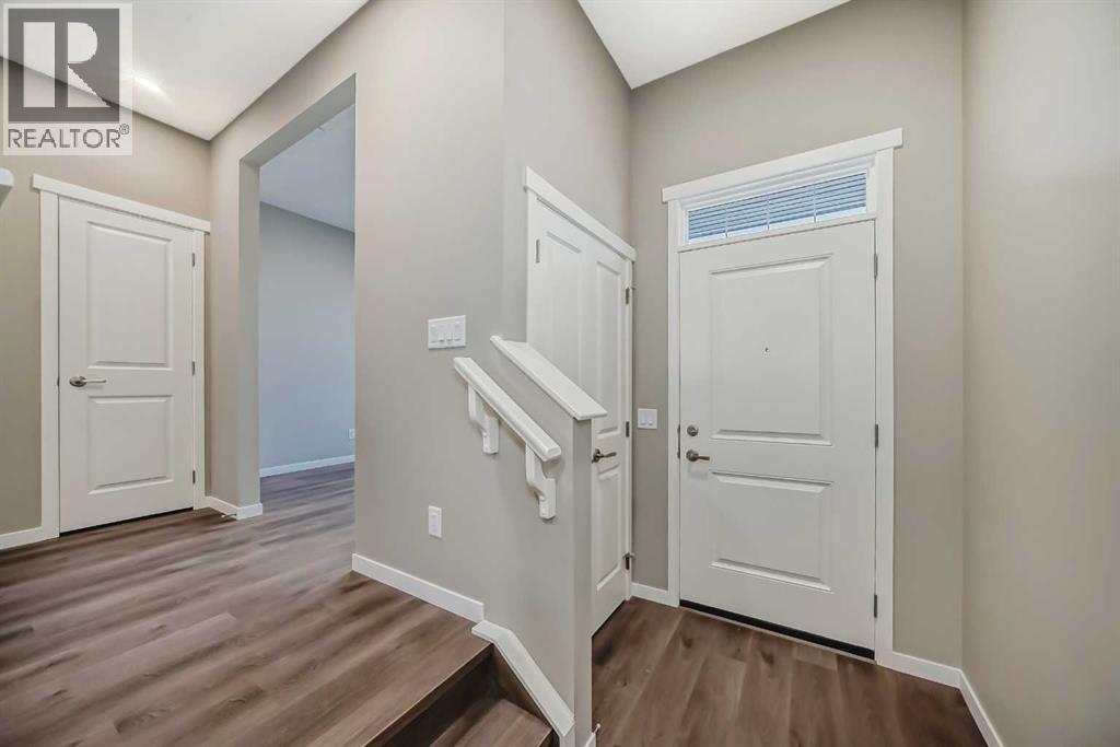 50 Hotchkiss Drive Se, Calgary, Alberta  T3S 0V1 - Photo 3 - A2268313