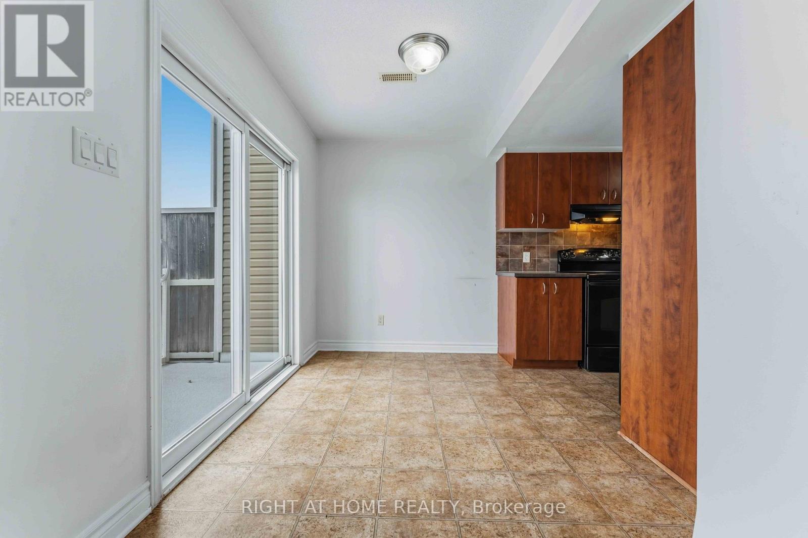 B - 455 Chapman Mills Drive, Ottawa, Ontario  K2J 5P4 - Photo 7 - X12632436