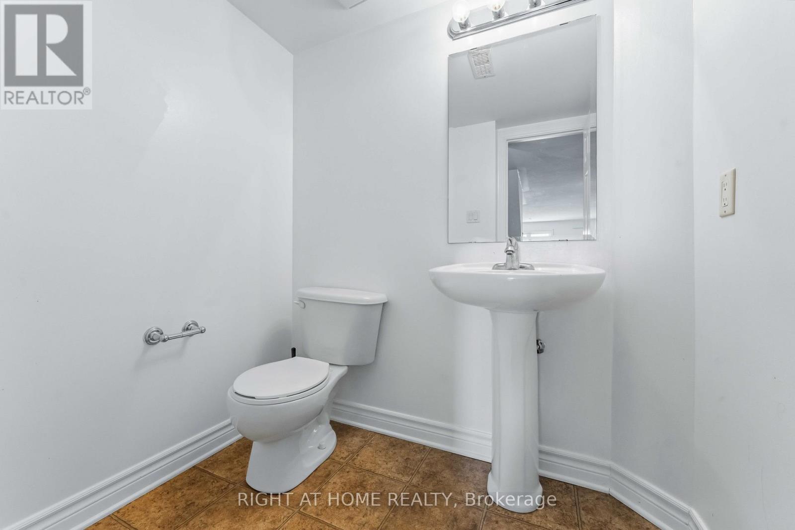 B - 455 Chapman Mills Drive, Ottawa, Ontario  K2J 5P4 - Photo 8 - X12632436