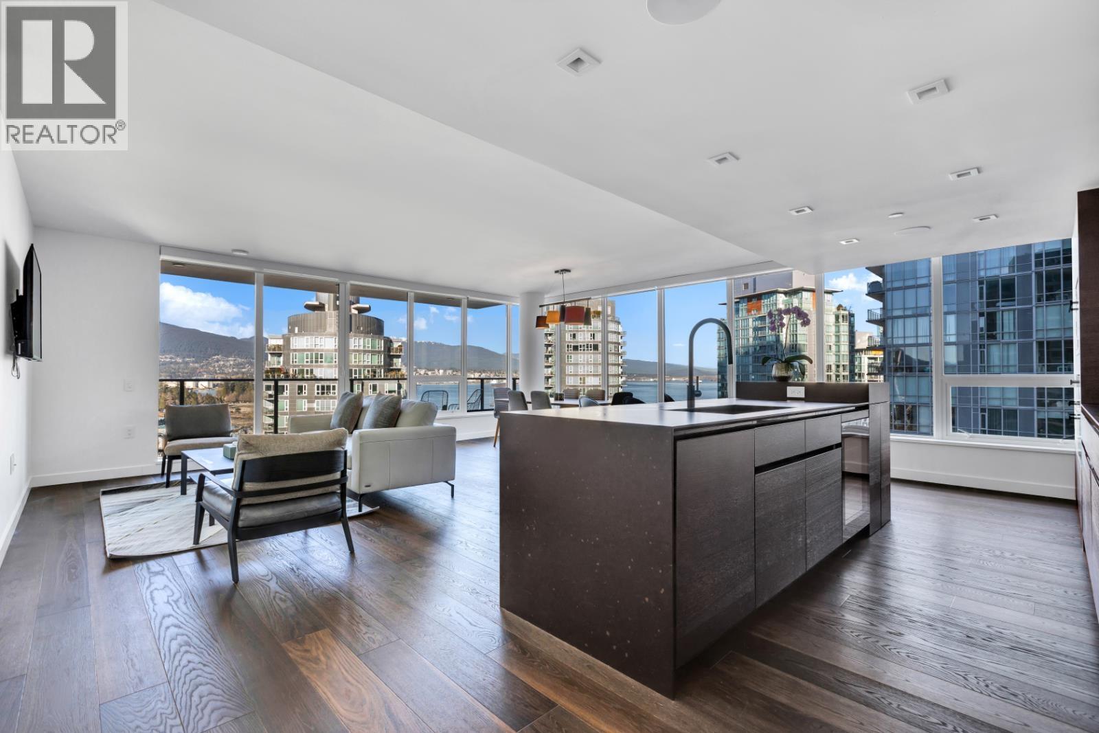 150x 620 Cardero Street, Vancouver, British Columbia  V6G 3H7 - Photo 3 - R3073802