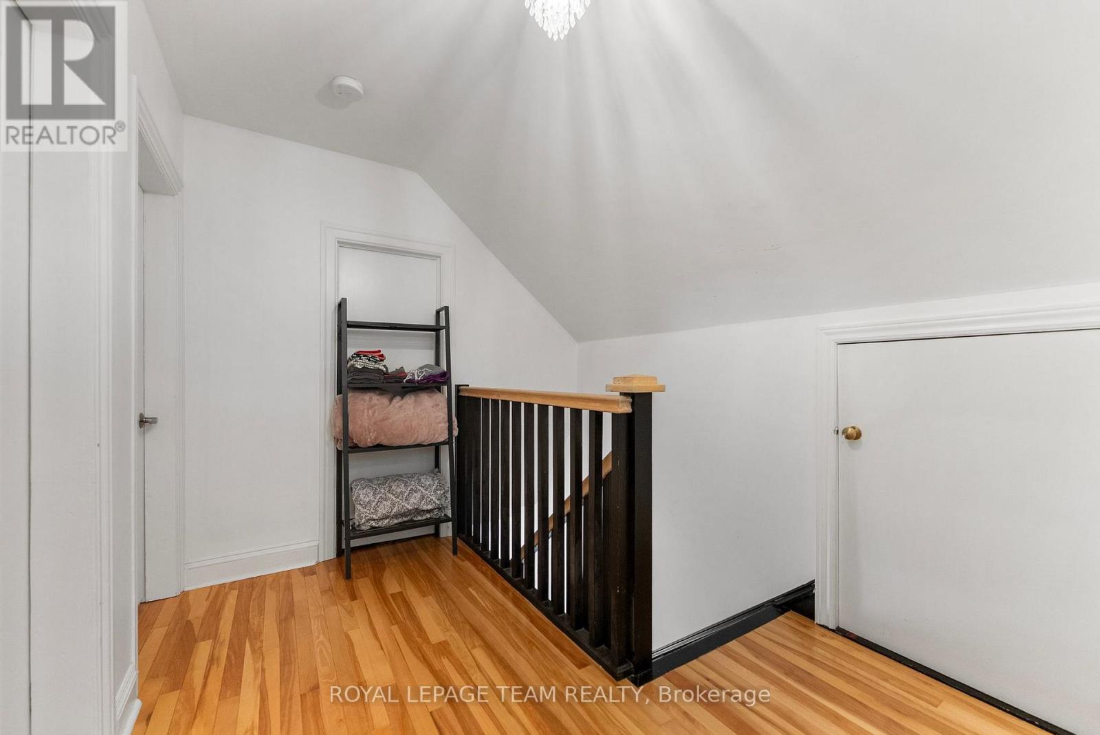 212 Prince Street W, Renfrew, Ontario  K7V 2V7 - Photo 18 - X12363102