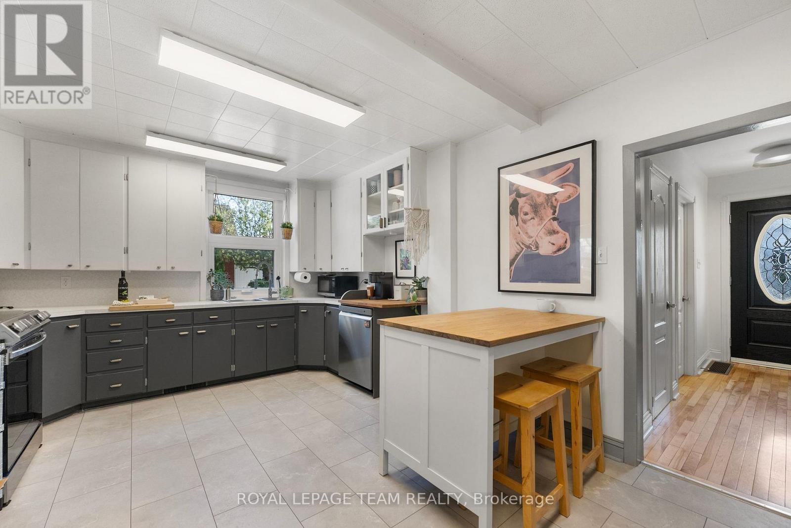 212 Prince Street W, Renfrew, Ontario  K7V 2V7 - Photo 13 - X12363102