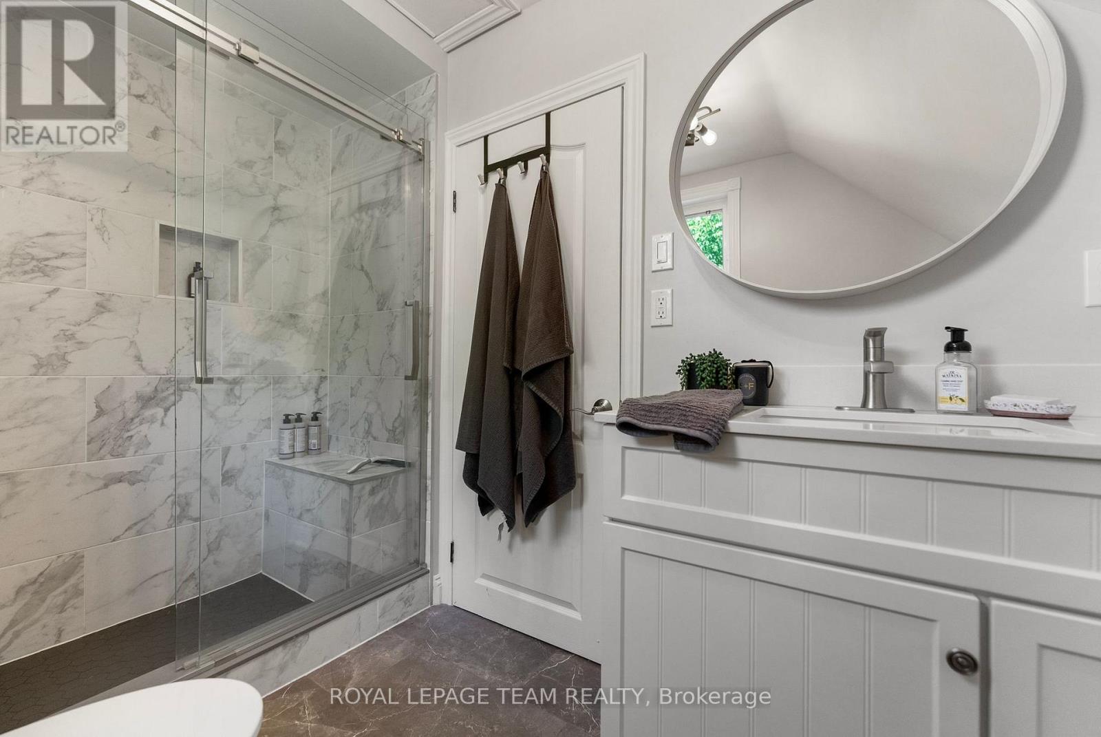 212 Prince Street W, Renfrew, Ontario  K7V 2V7 - Photo 22 - X12363102