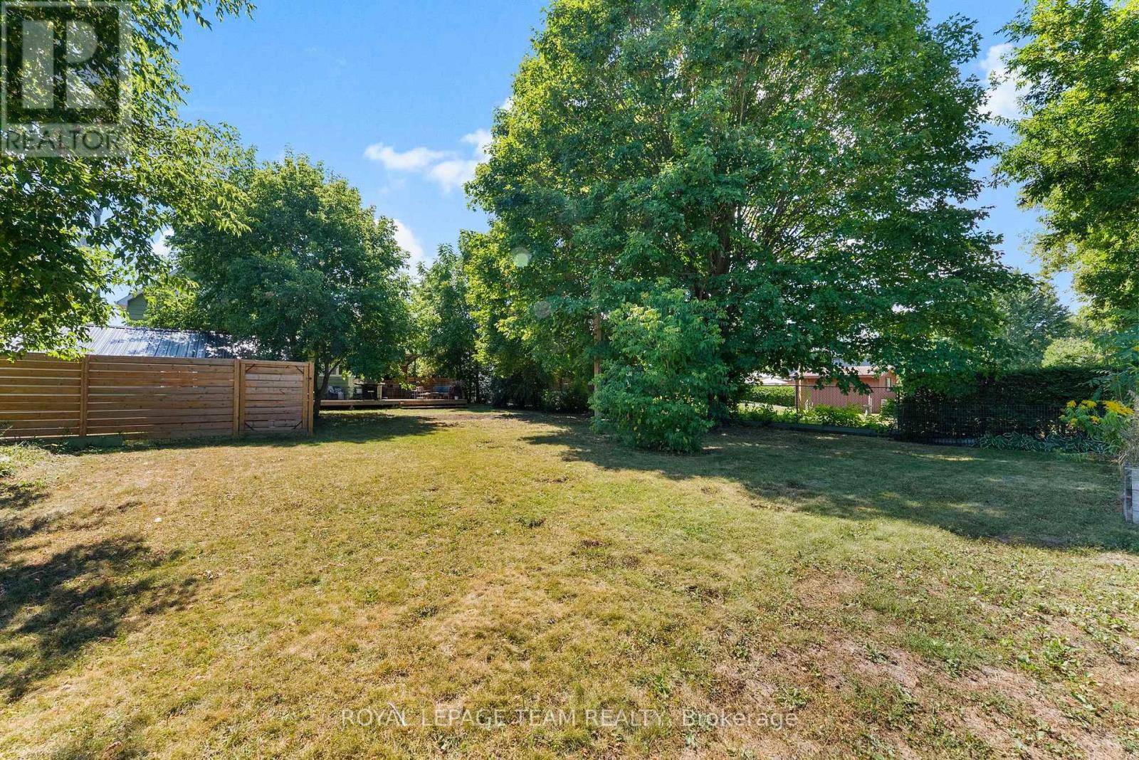 212 Prince Street W, Renfrew, Ontario  K7V 2V7 - Photo 32 - X12363102