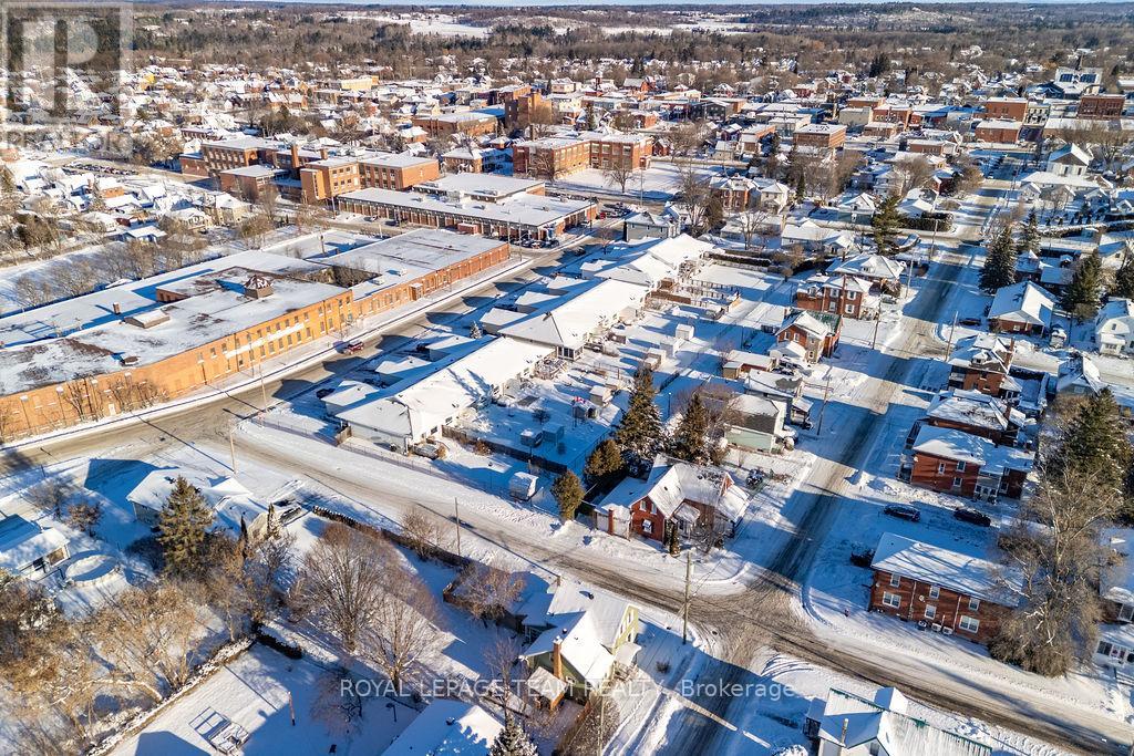 212 Prince Street W, Renfrew, Ontario  K7V 2V7 - Photo 44 - X12363102