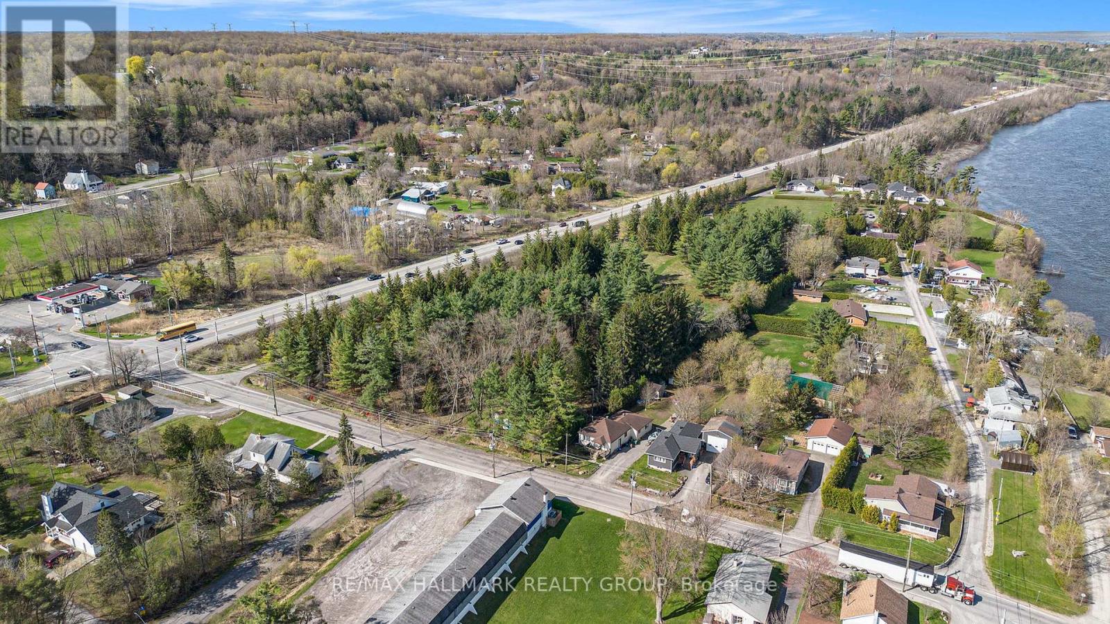 942 Cameron Street, Ottawa, Ontario K4C 1C6 - Photo 10 - X12632446