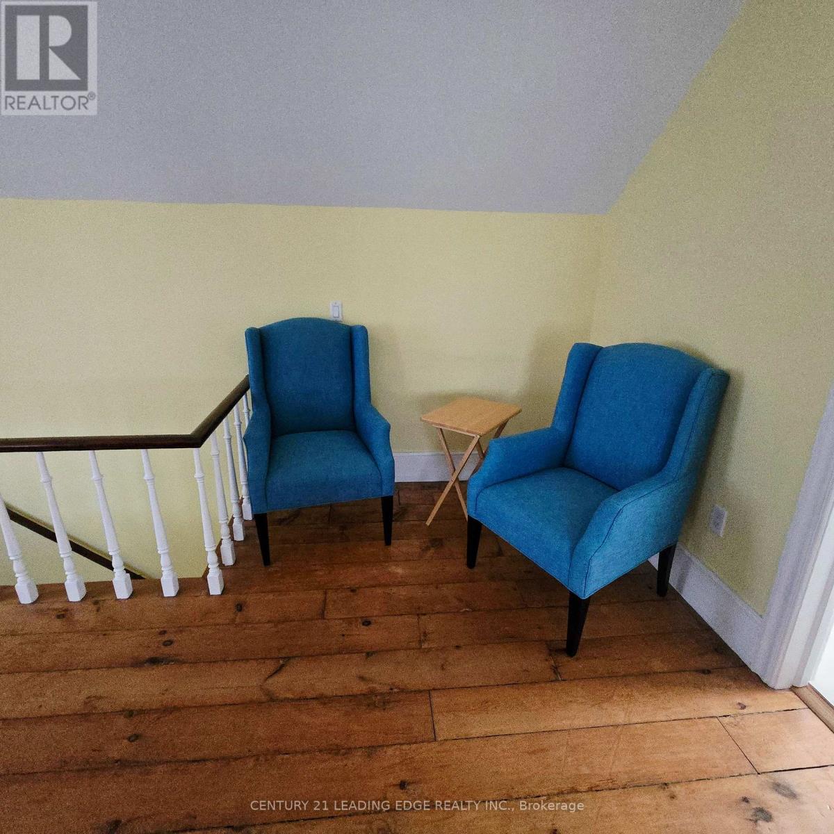 272 Pine Street, Milton (Om Old Milton), Ontario  L9T 1K5 - Photo 14 - W12632454