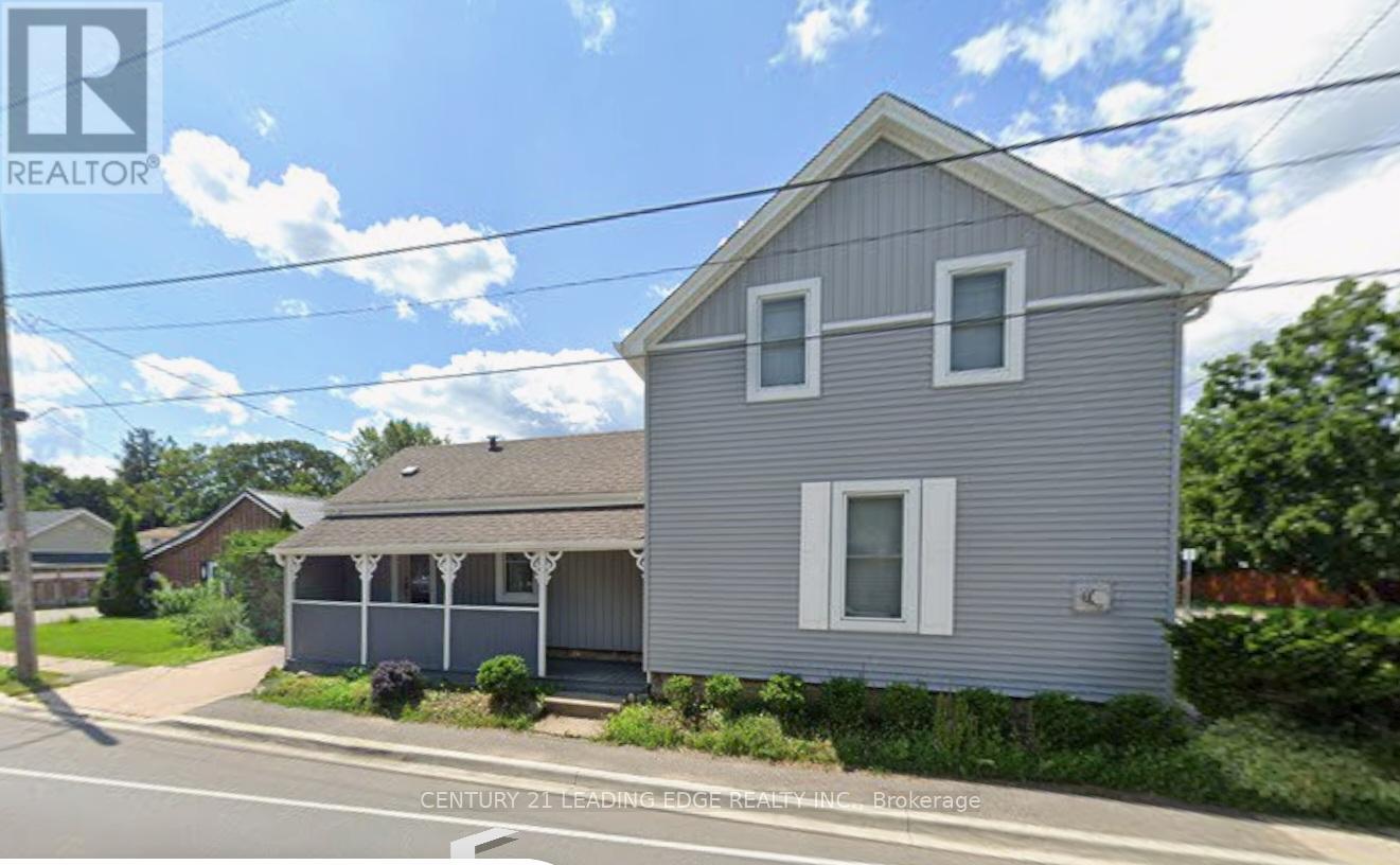 272 Pine Street, Milton (Om Old Milton), Ontario  L9T 1K5 - Photo 2 - W12632454