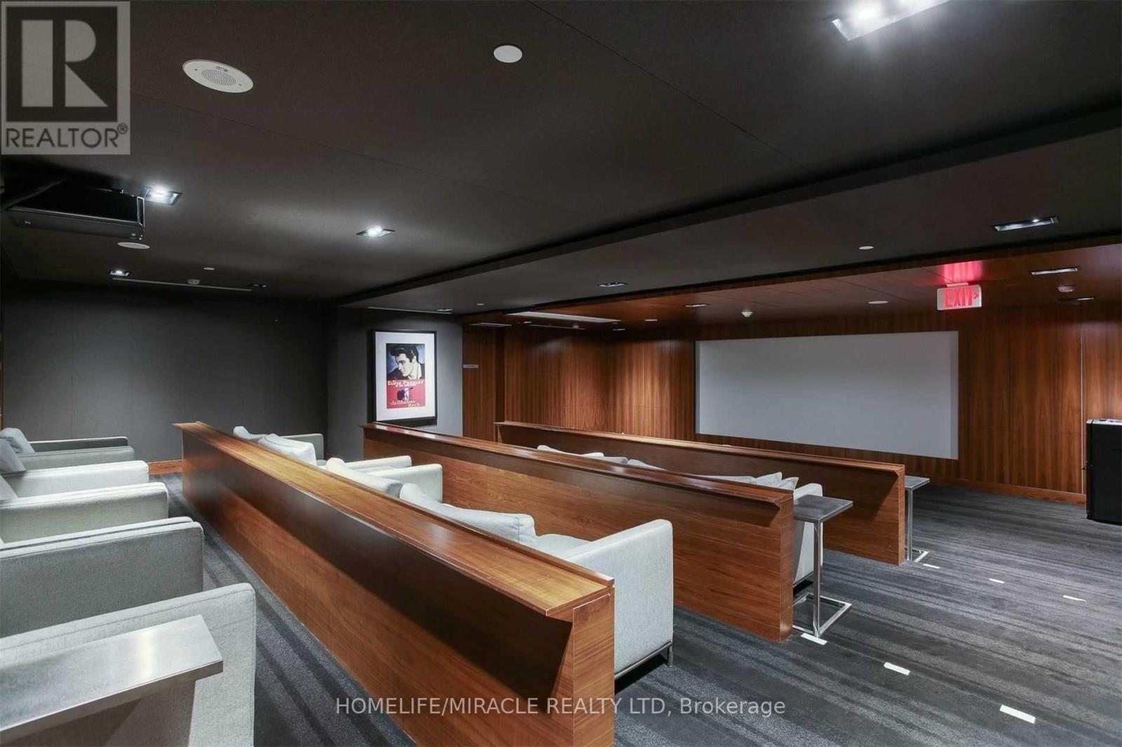 809 - 9 Valhalla Inn Road, Toronto, Ontario M9B 0B2 - Photo 16 - W12631884