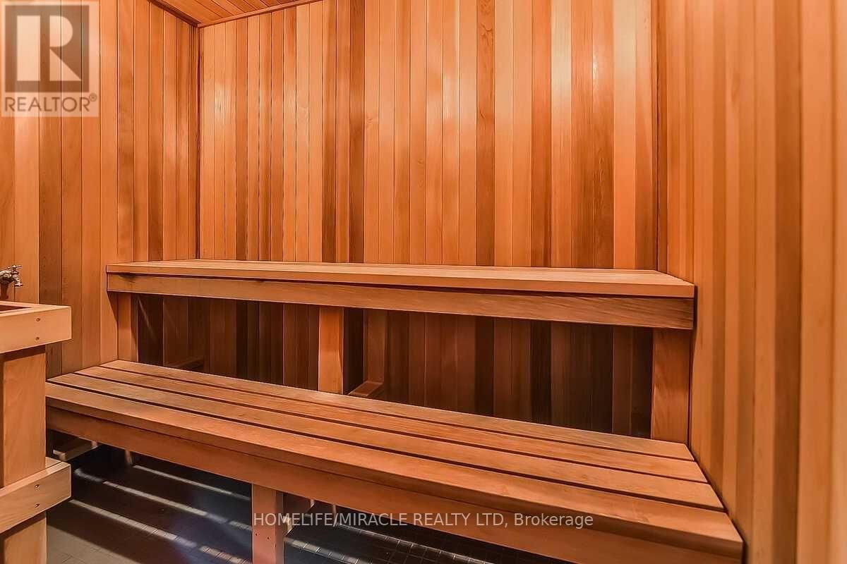 809 - 9 Valhalla Inn Road, Toronto, Ontario M9B 0B2 - Photo 18 - W12631884