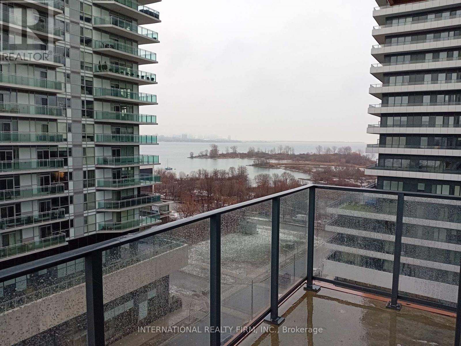 816 - 30 Shore Breeze Drive, Toronto, Ontario  M8V 0J1 - Photo 16 - W12632458