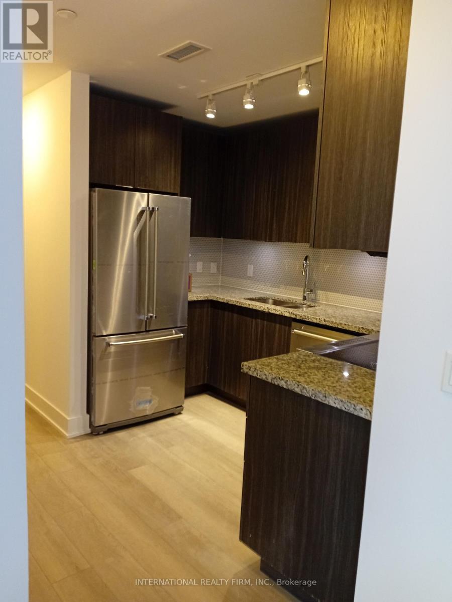 816 - 30 Shore Breeze Drive, Toronto, Ontario  M8V 0J1 - Photo 2 - W12632458