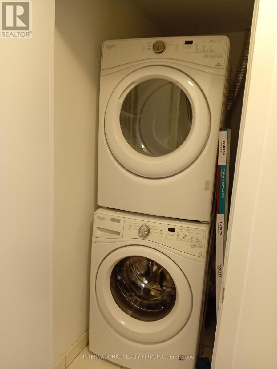 816 - 30 Shore Breeze Drive, Toronto, Ontario  M8V 0J1 - Photo 3 - W12632458