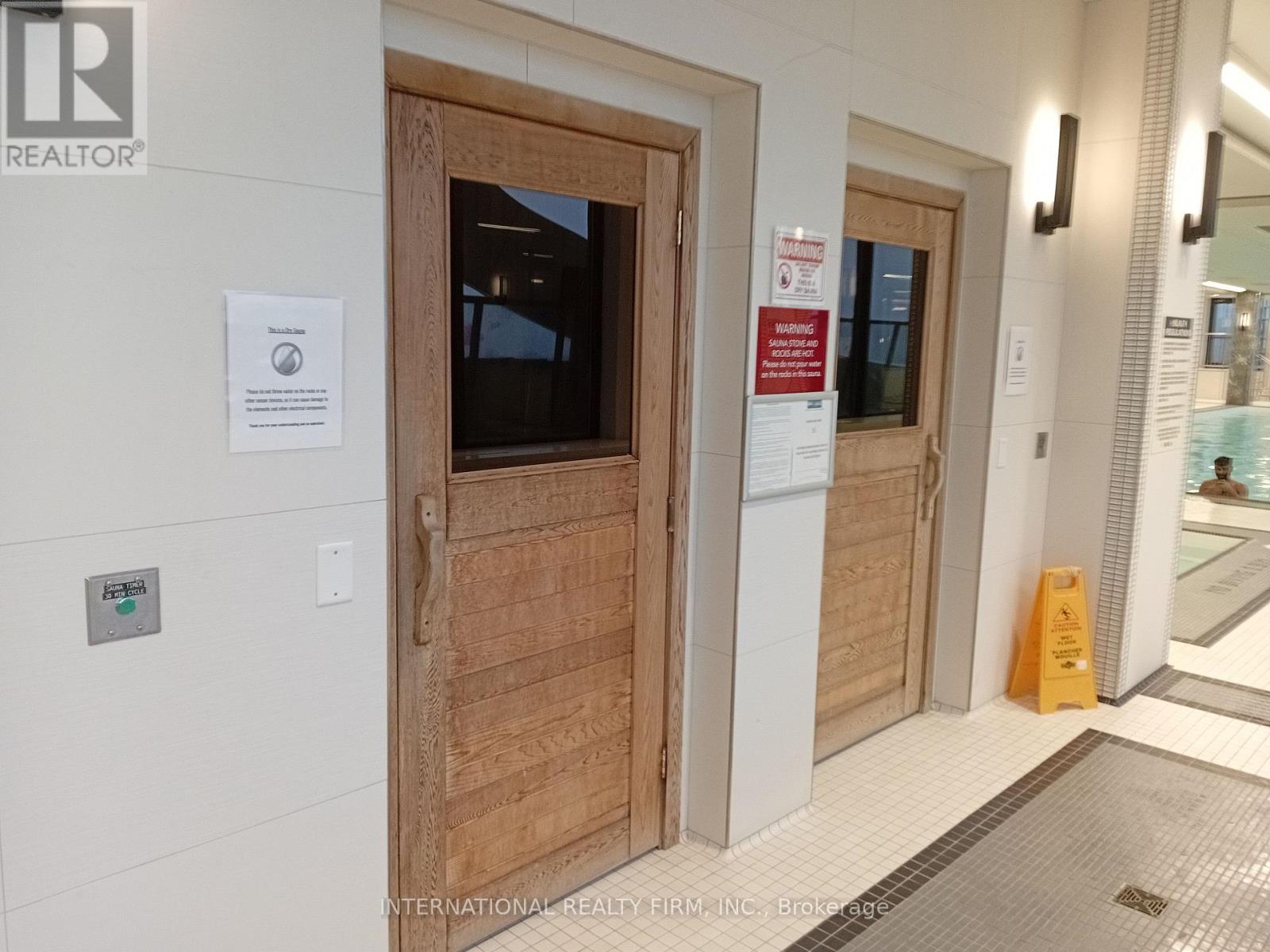 816 - 30 Shore Breeze Drive, Toronto, Ontario  M8V 0J1 - Photo 30 - W12632458