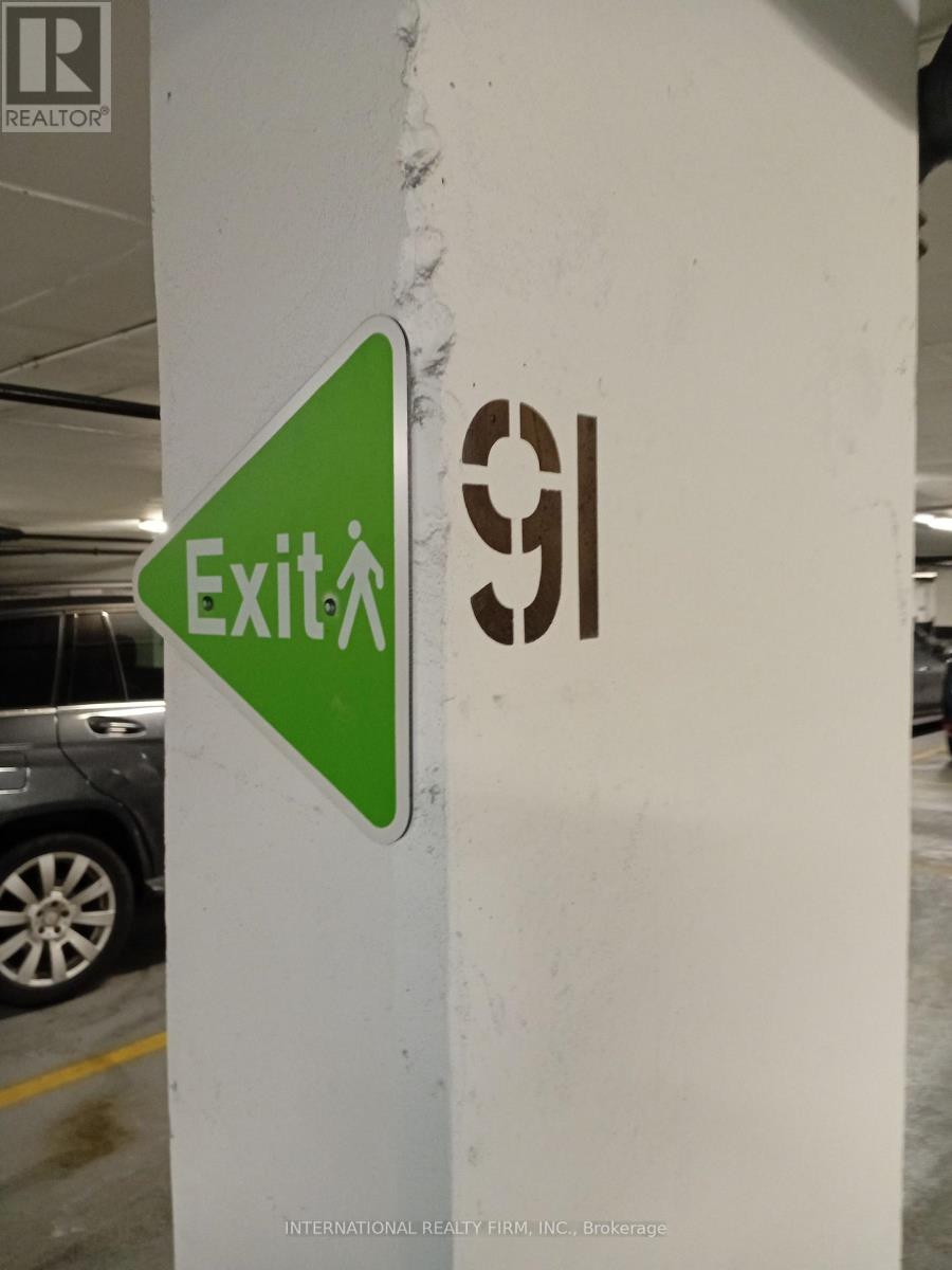 816 - 30 Shore Breeze Drive, Toronto, Ontario  M8V 0J1 - Photo 35 - W12632458