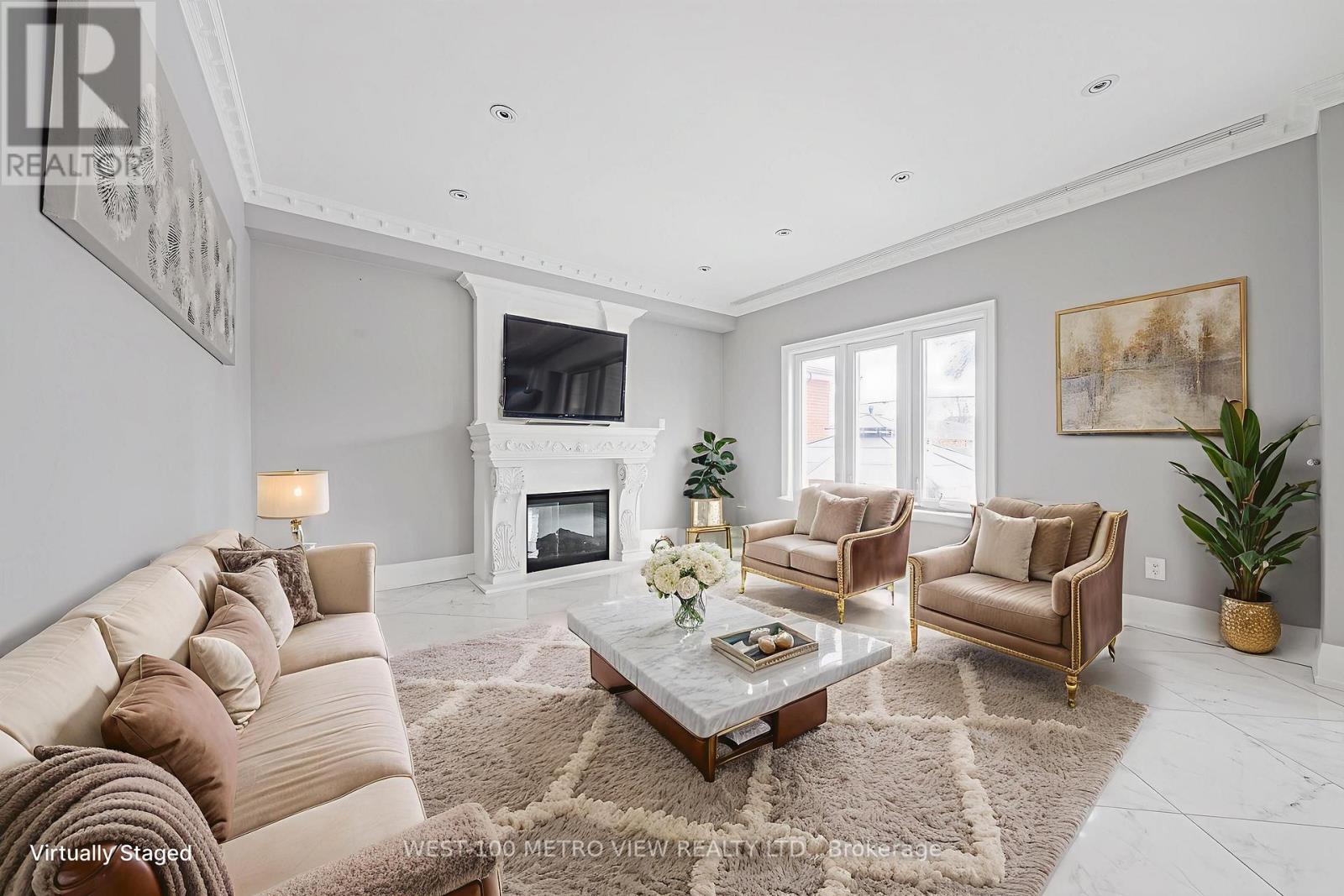 589 Glen Park Avenue, Toronto, Ontario  M6B 2G4 - Photo 2 - W12632460