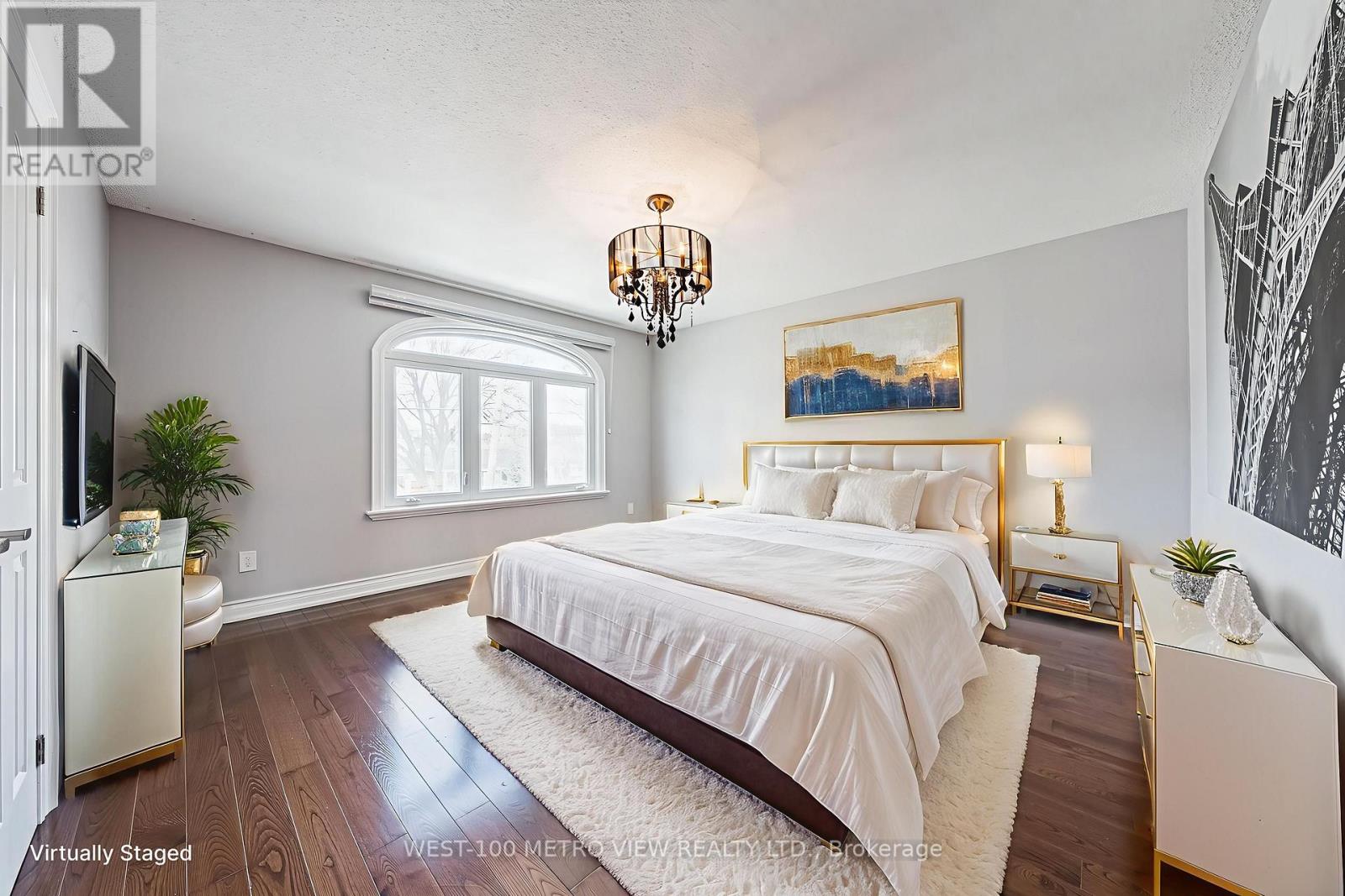 589 Glen Park Avenue, Toronto, Ontario  M6B 2G4 - Photo 8 - W12632460