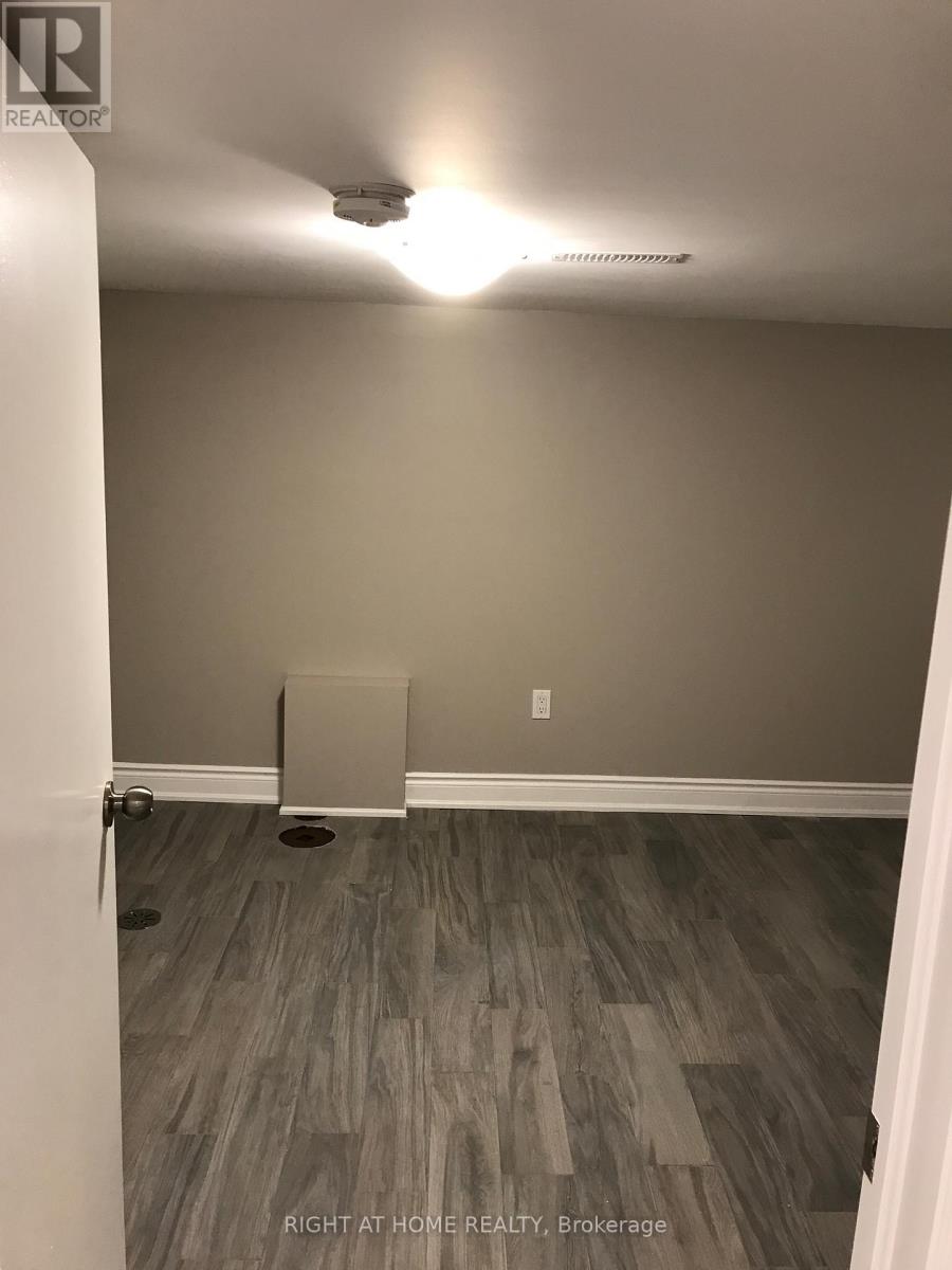 231 Albany Avenue, Toronto, Ontario  M5R 3C7 - Photo 5 - C12632472