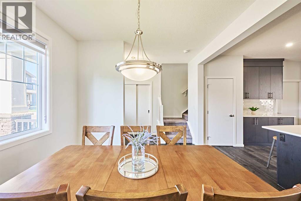 155 Carringham Road Nw, Calgary, Alberta  T3P 1V3 - Photo 6 - A2274309