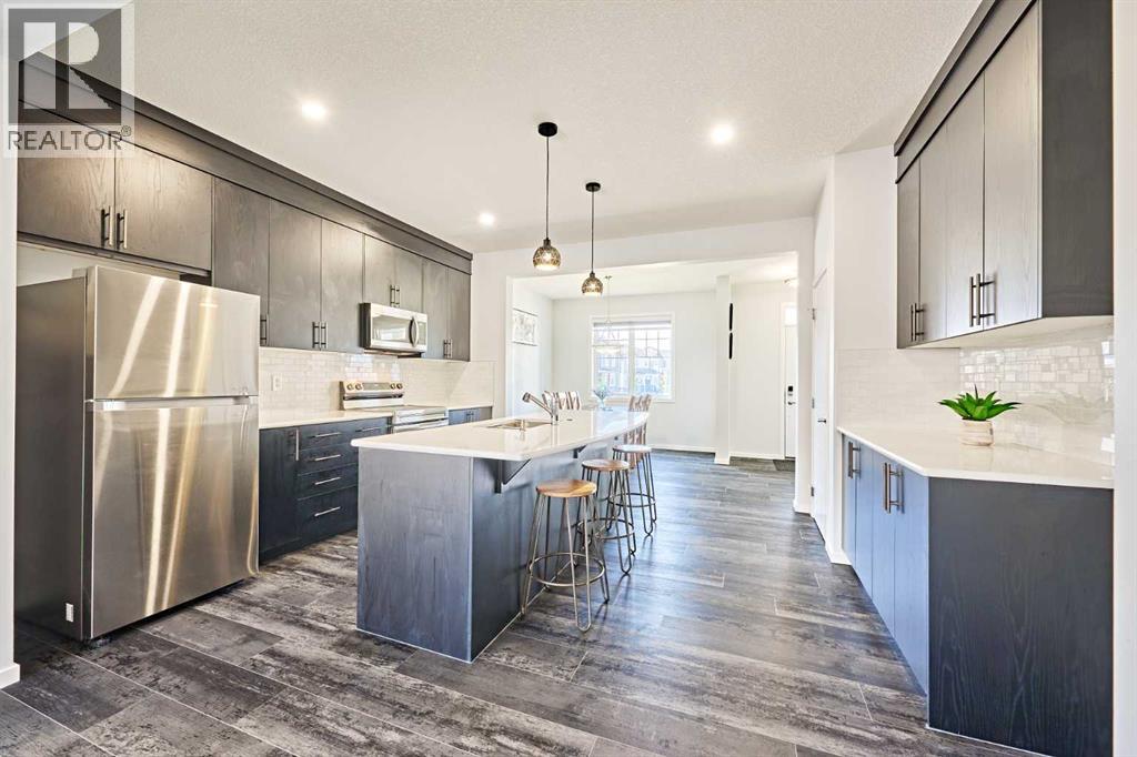 155 Carringham Road Nw, Calgary, Alberta  T3P 1V3 - Photo 9 - A2274309