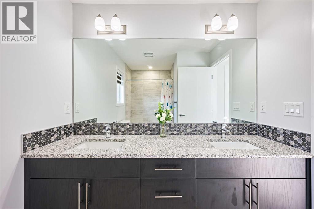 155 Carringham Road Nw, Calgary, Alberta  T3P 1V3 - Photo 23 - A2274309