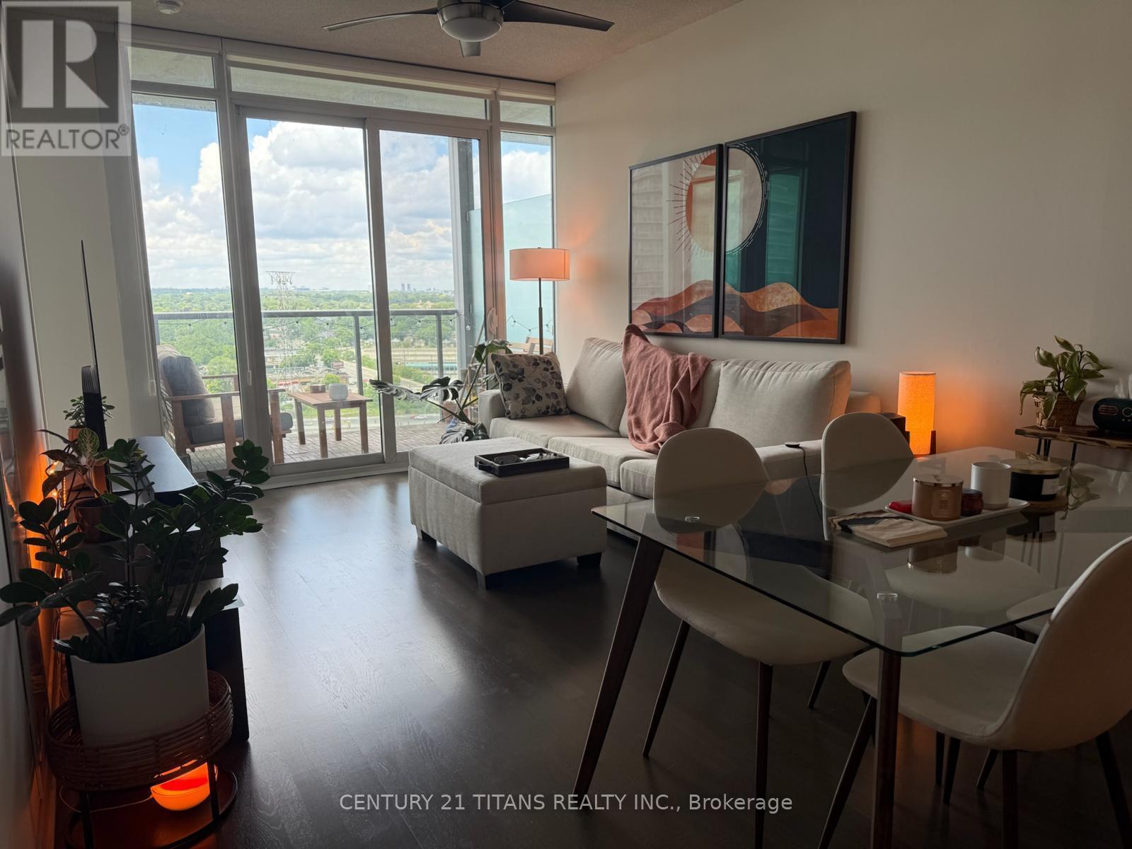 2015 - 88 Park Lawn Road, Toronto, Ontario  M8Y 0B5 - Photo 30 - W12632424