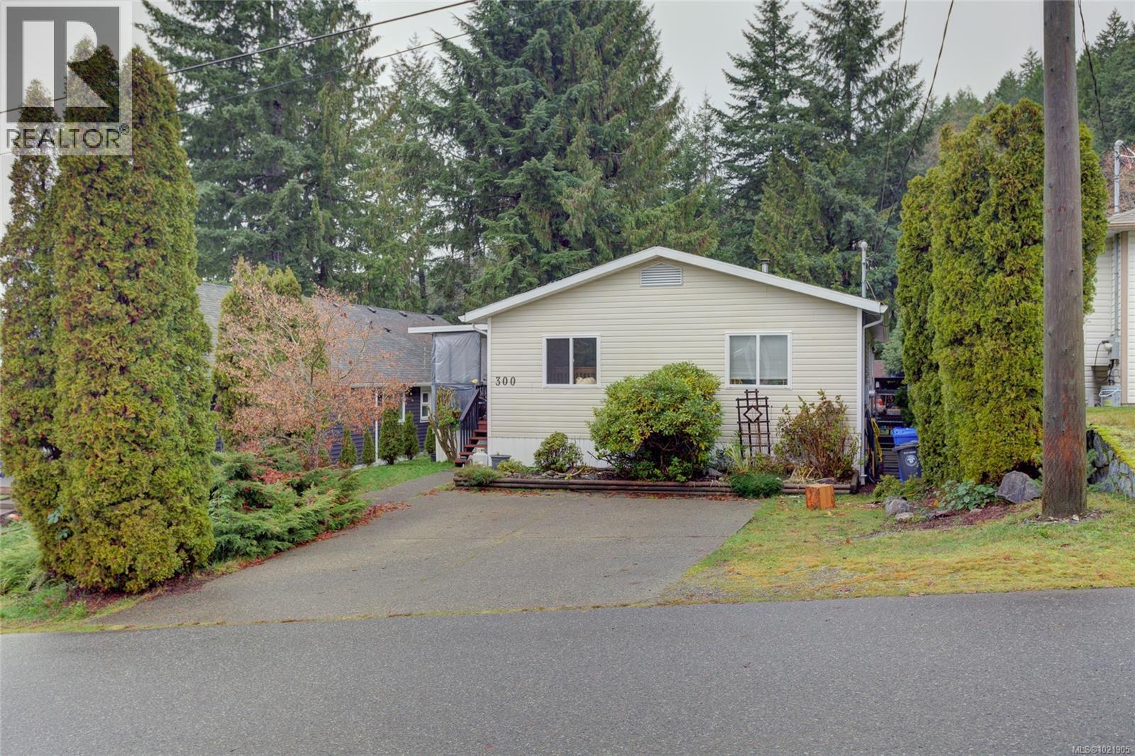 300 Lake Park Rd, Lake Cowichan, British Columbia V0R 2G0 - Photo 2 - 1021905