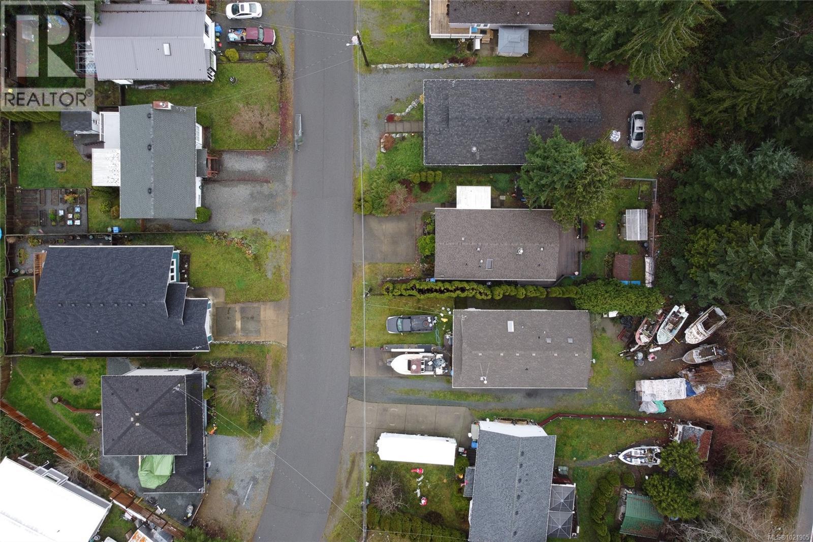 300 Lake Park Rd, Lake Cowichan, British Columbia V0R 2G0 - Photo 39 - 1021905