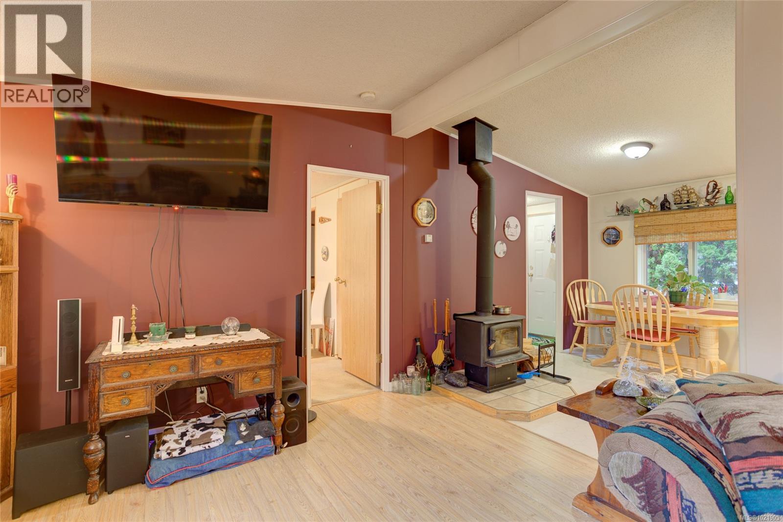 300 Lake Park Rd, Lake Cowichan, British Columbia V0R 2G0 - Photo 8 - 1021905