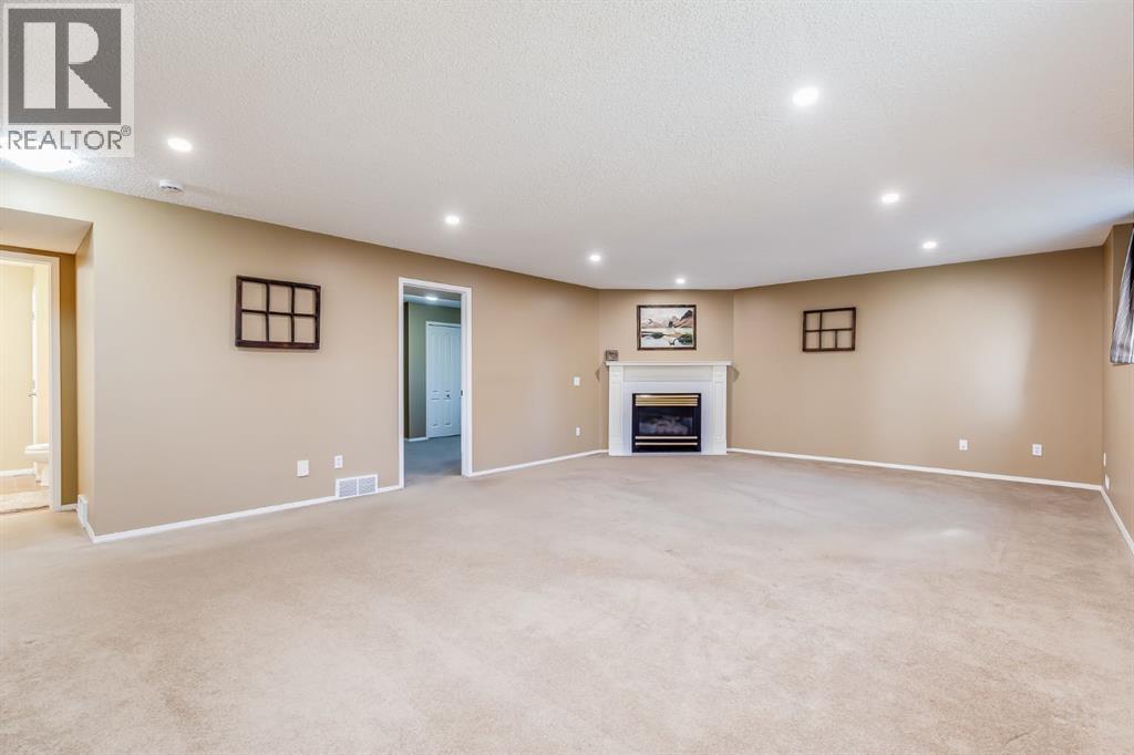 1808 Meadowbrook Gate Se, Airdrie, Alberta  T4A 2B4 - Photo 26 - A2269704