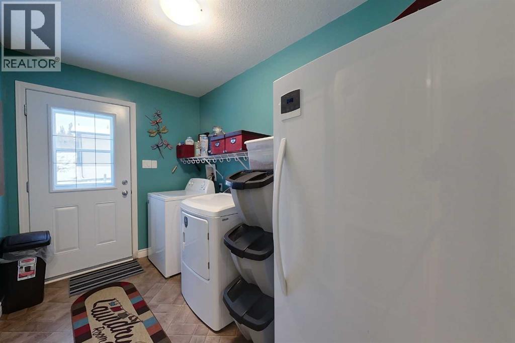 825 2 Avenue, Canyon Creek, Alberta T0G 0M0 - Photo 17 - A2267559