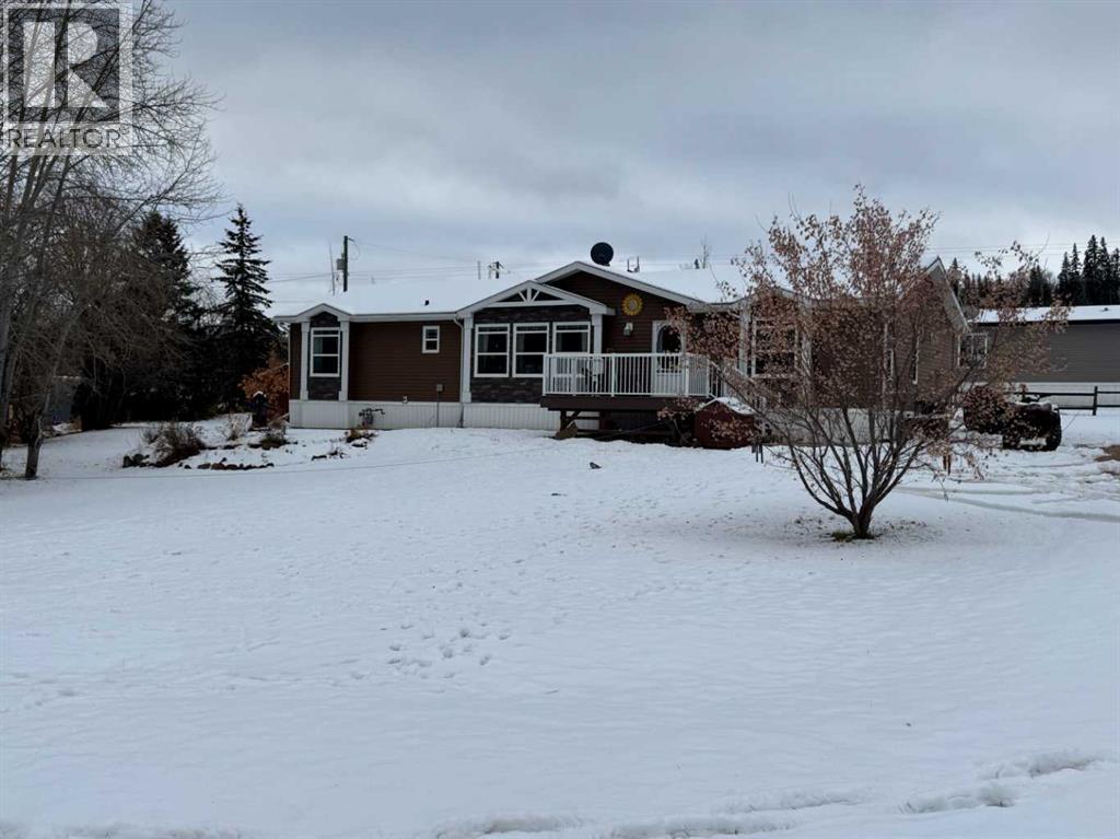 825 2 Avenue, Canyon Creek, Alberta T0G 0M0 - Photo 1 - A2267559