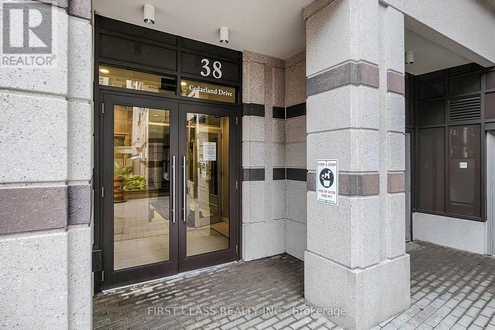 1111 - 38 Cedarland Drive, Markham, Ontario L6G 0G7 - Photo 3 - N12612666