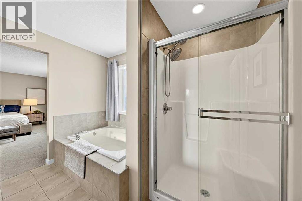 180 Kinlea Link Nw, Calgary, Alberta T3R 0C2 - Photo 25 - A2273100