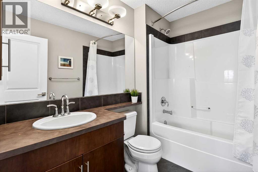 2003 Reunion Boulevard Nw, Airdrie, Alberta  T4B 0H2 - Photo 40 - A2274697