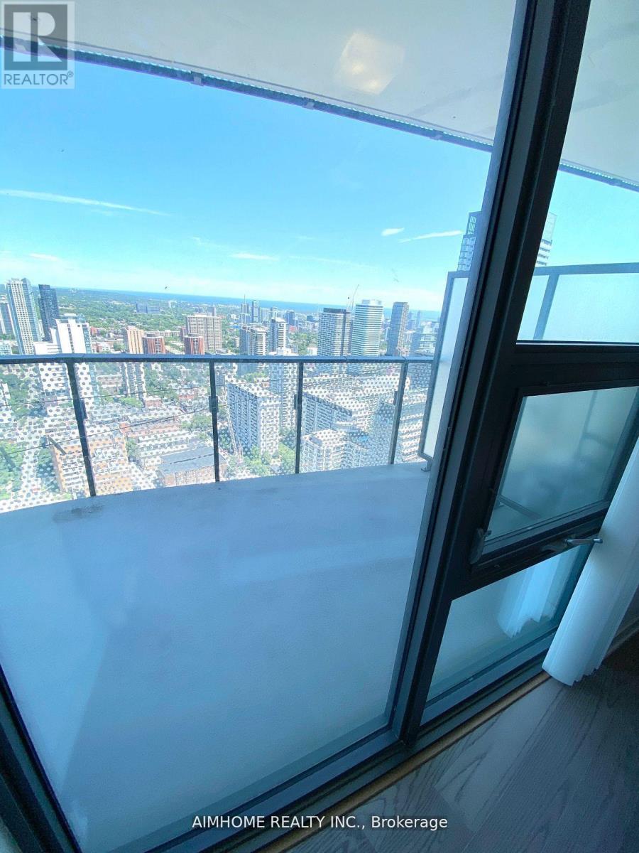 4011 - 11 Wellesley Street W, Toronto, Ontario  M4Y 0G4 - Photo 21 - C12632498