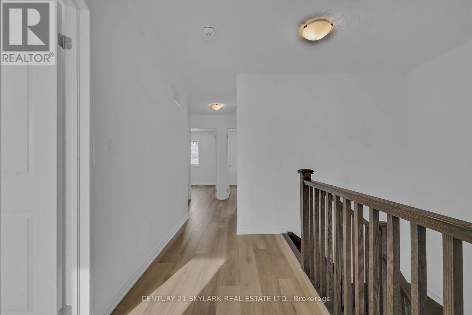 16 Ivory Road, Barrie, Ontario  L9J 0B7 - Photo 10 - S12632500