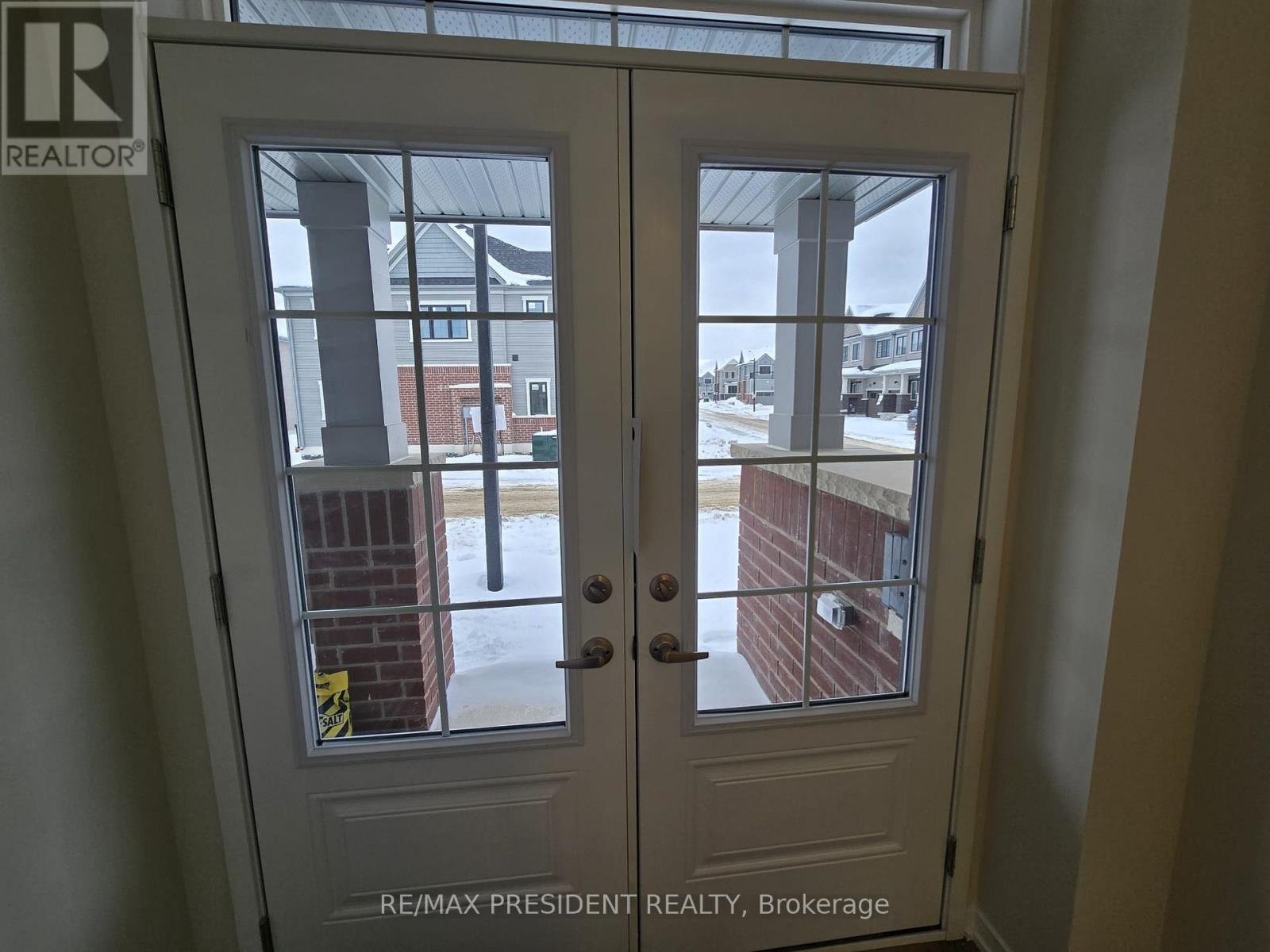 28 Seahorse Common, Cambridge, Ontario  N1R 5S2 - Photo 2 - X12632502