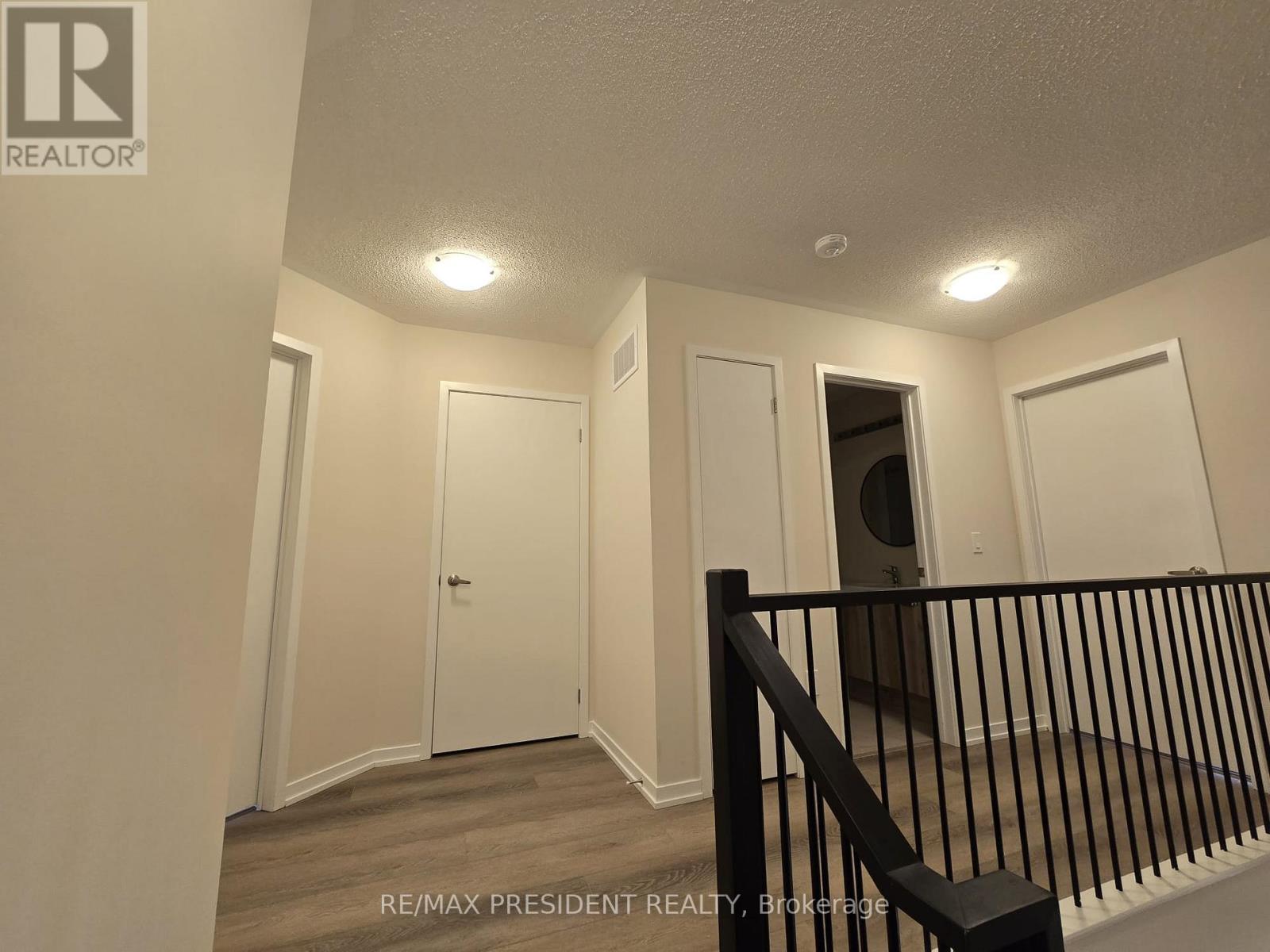 28 Seahorse Common, Cambridge, Ontario  N1R 5S2 - Photo 7 - X12632502