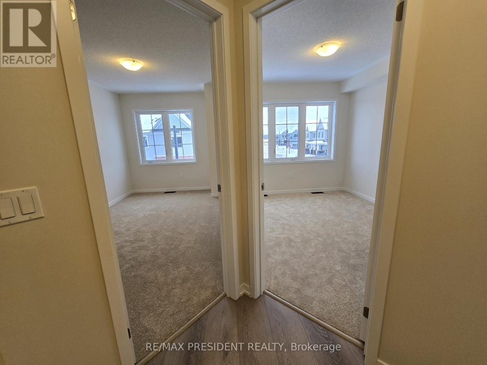 28 Seahorse Common, Cambridge, Ontario  N1R 5S2 - Photo 9 - X12632502