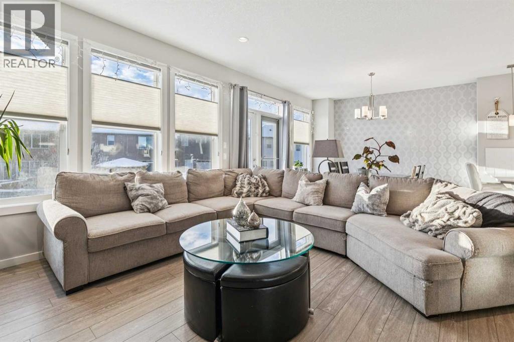 45 Legacy Court Se, Calgary, Alberta  T2X 2E6 - Photo 6 - A2273884