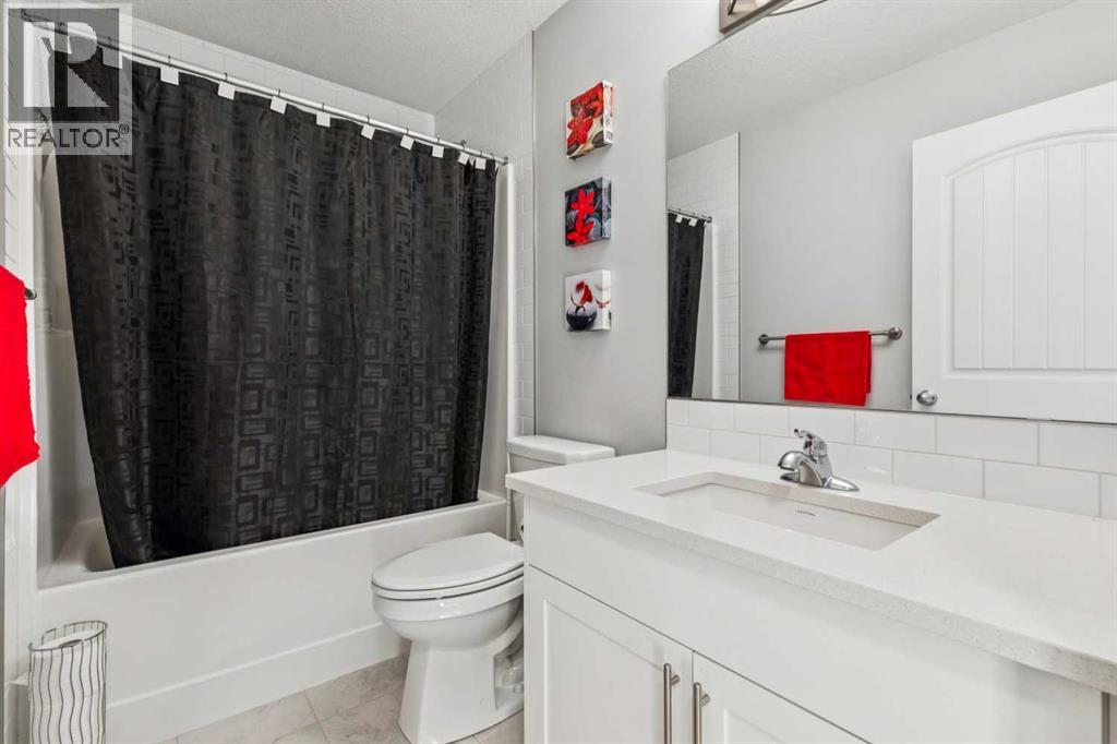 45 Legacy Court Se, Calgary, Alberta  T2X 2E6 - Photo 28 - A2273884
